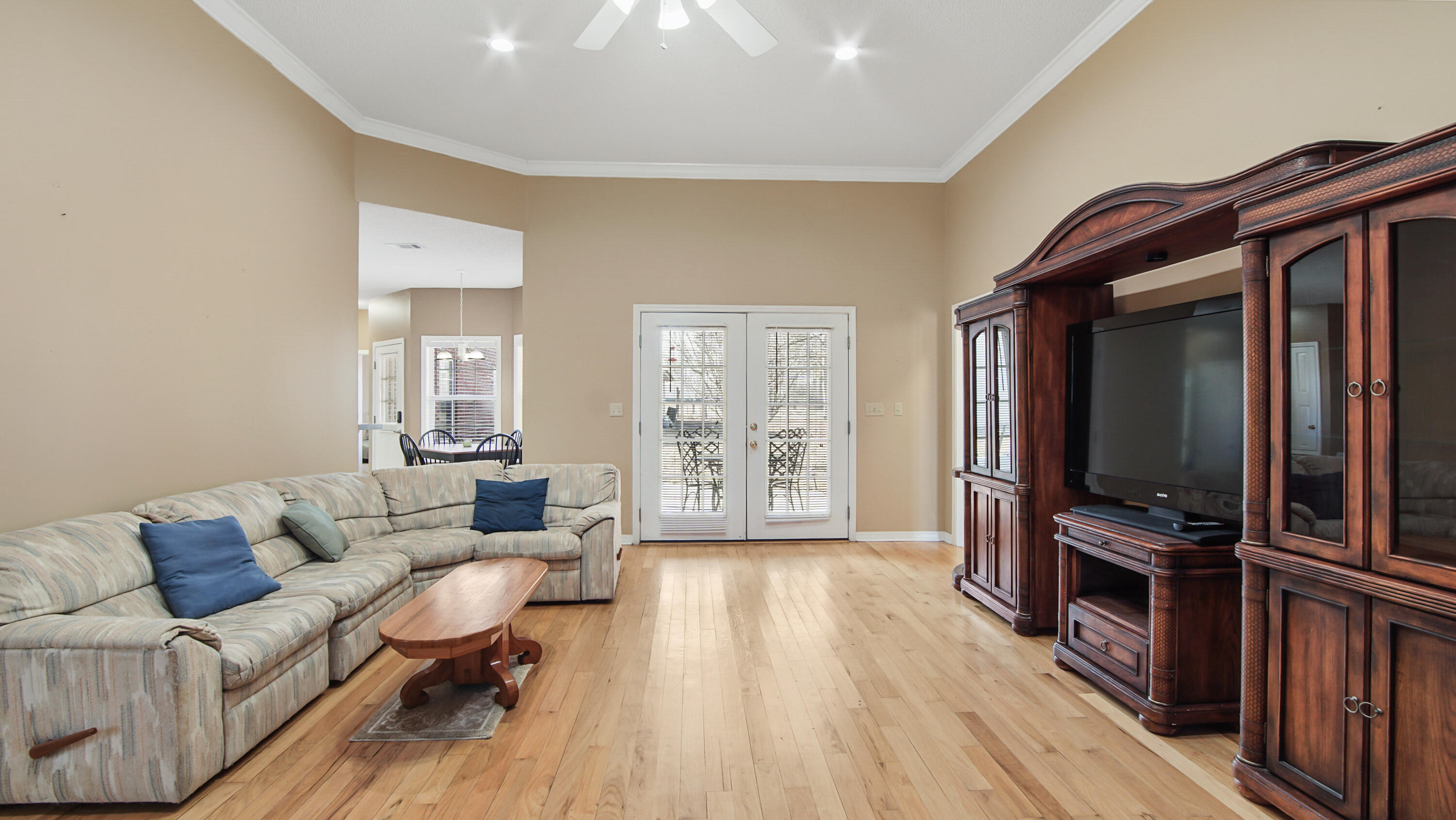 1333 Parrish Road Florala, AL 36442 - Photo 14 of 48 a living room with furniture and a flat screen tv