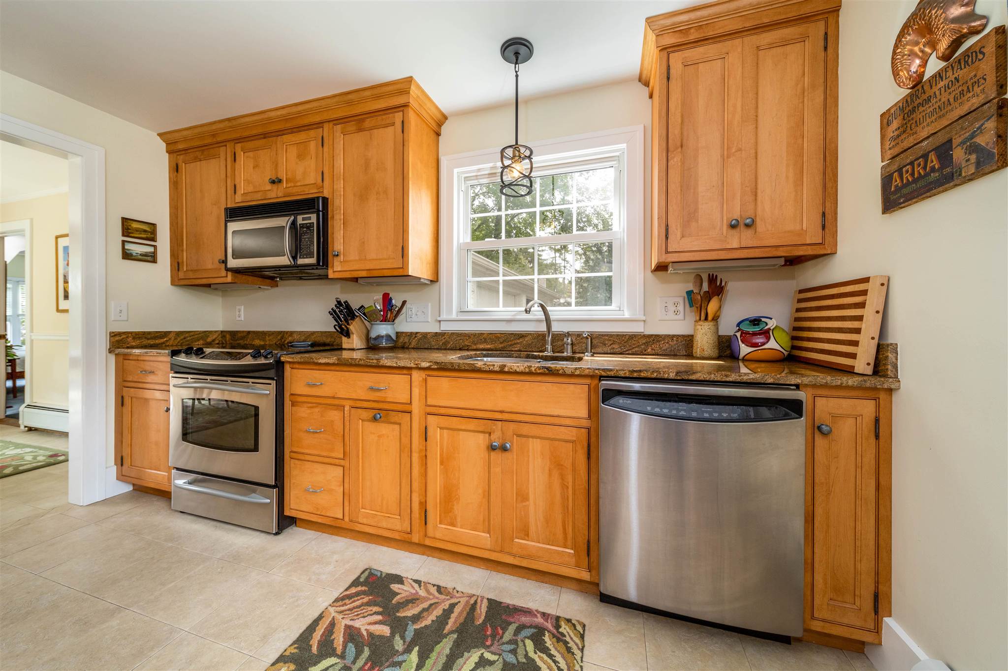90 Mountain Road Concord, NH 03301 - Photo 8 of 27