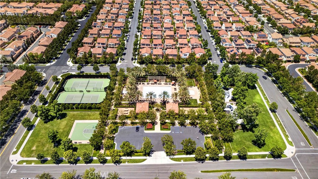 240 Mayfair Irvine, CA 92620 - Photo 35 of 43