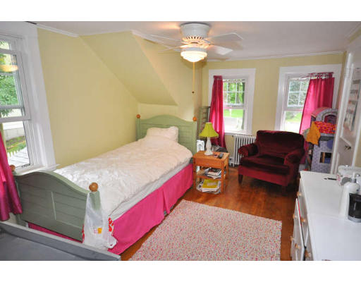 11 Hamblen Street Lexington, MA 02421 - Photo 14 of 20 Gallery Image 14