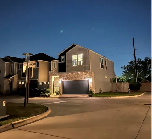 $2,800 | 9911 Prairie Silo Lane, Houston, TX 77080