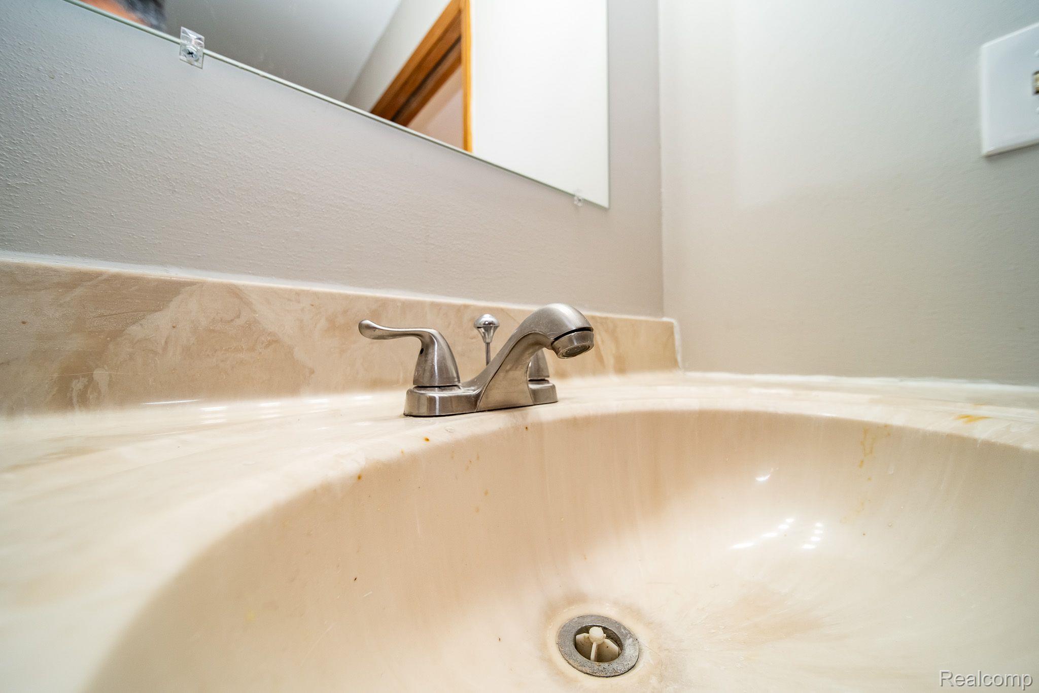 20954 Greenview Road Southfield, MI 48075 - Photo 29 of 55 Gallery Image 29