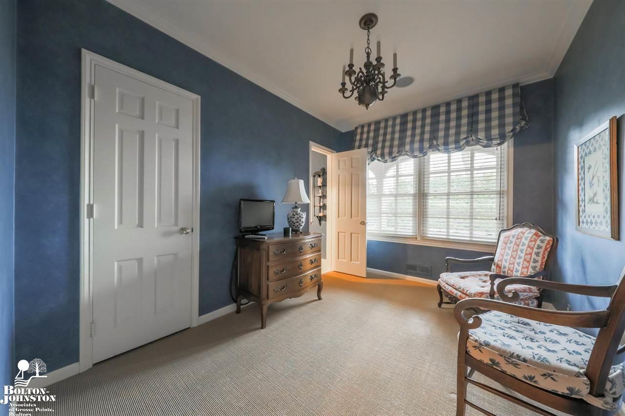 415 Lake Shore Road Grosse Pointe Farms, MI 48236 - Photo 20 of 41