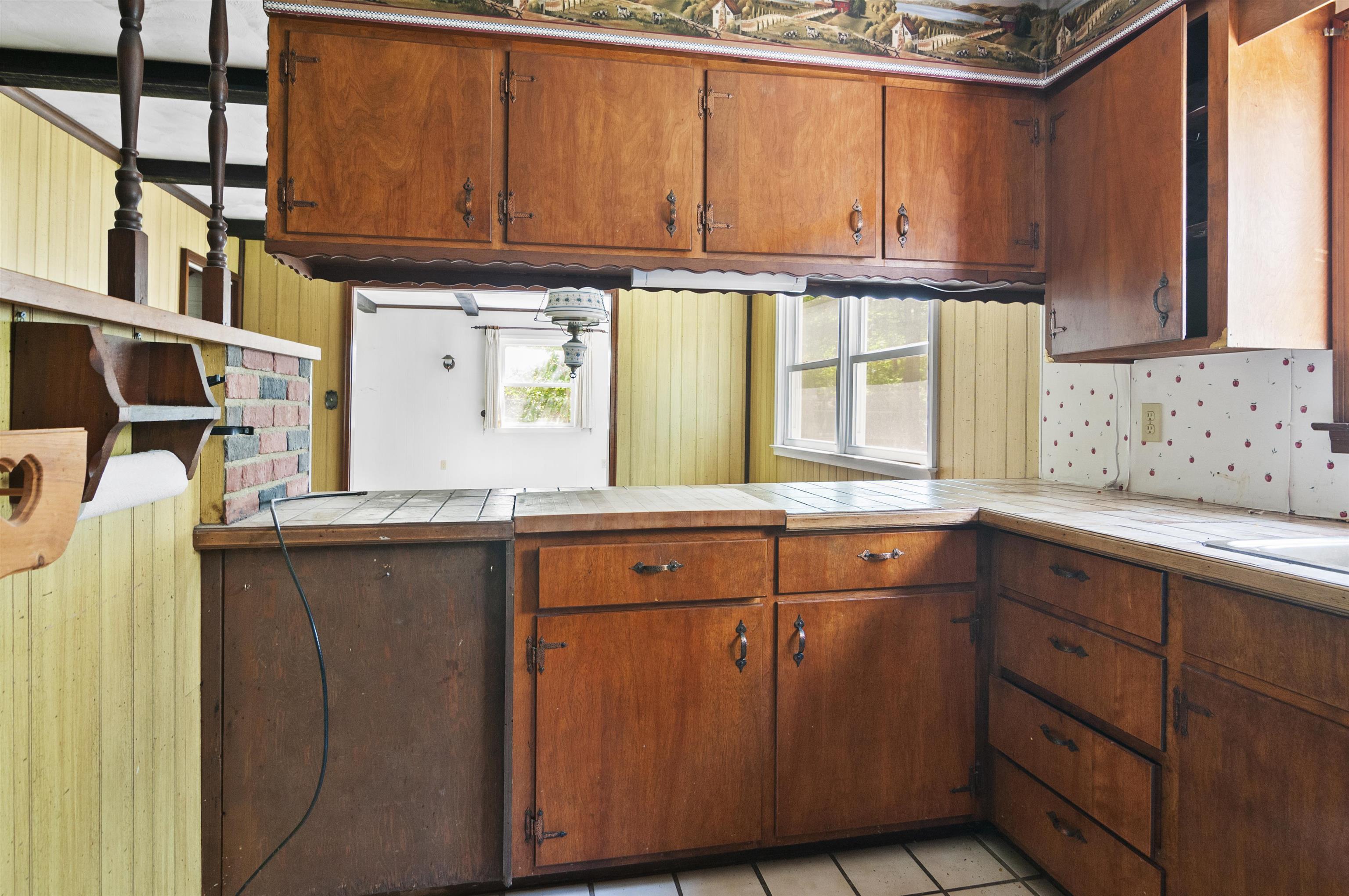 8850 30 1/2 Road Cadillac, MI 49601 - Photo 3 of 44