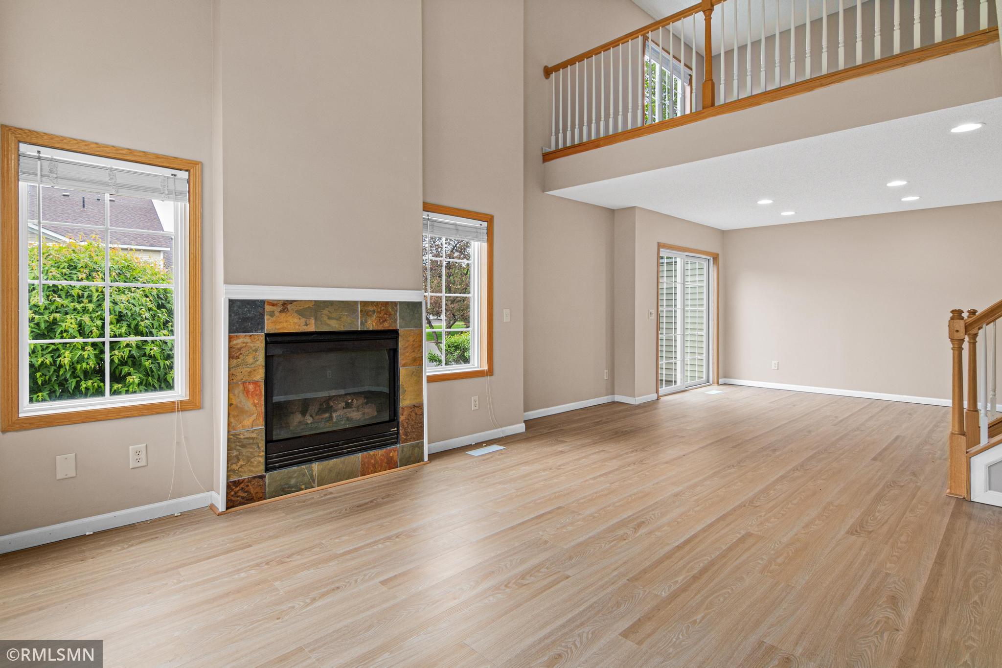 1900 Hawthorne Point Hudson, WI 54016 - Photo 6 of 35
