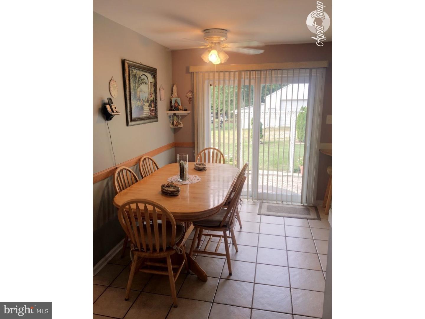 2264 Street Road Warrington, PA 18976 - Photo 8 of 18 Kitchen