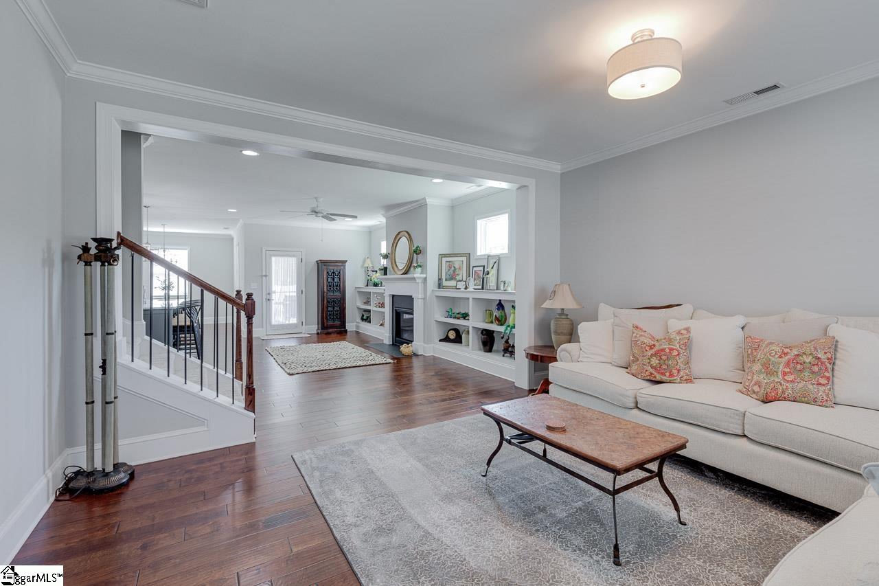 100 Tupelo Lane Easley, SC 29642 - Photo 4 of 35