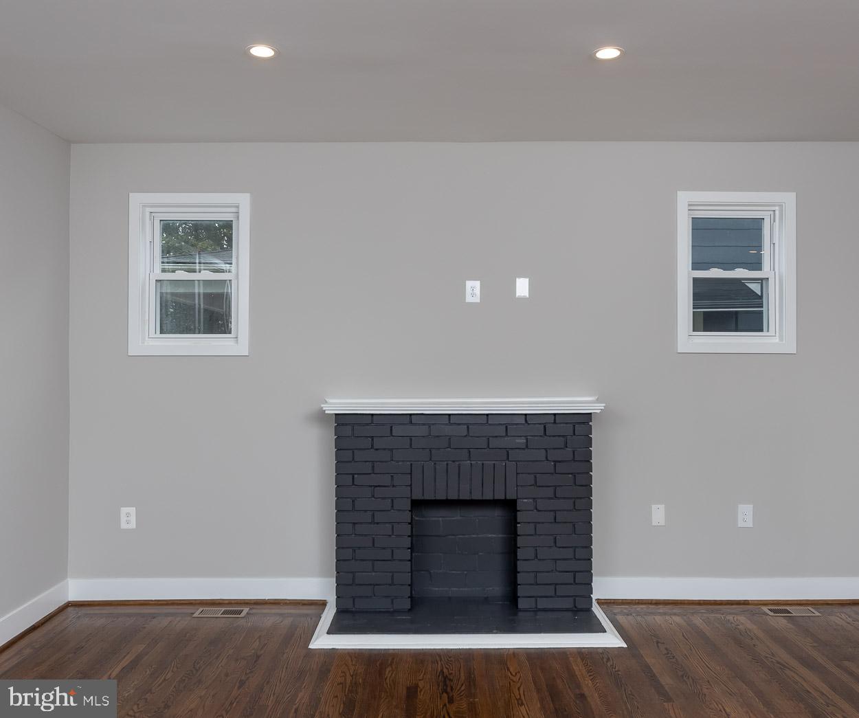 652 Orpington Road Baltimore, MD 21229 - Photo 8 of 40