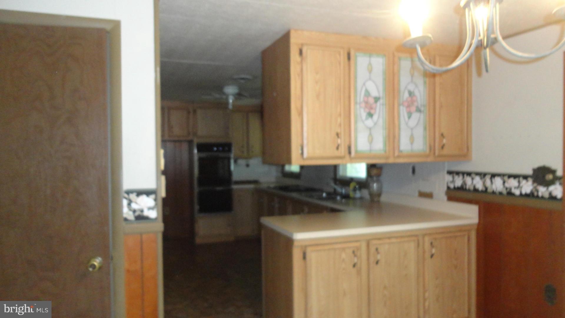 6709 Lewis Road Baldwin, MD 21013 - Photo 8 of 23 Kitchen