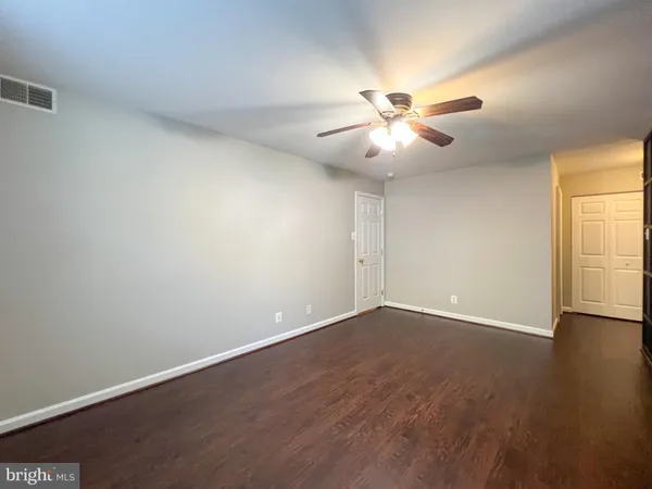 $2,000 | 35 Pickering Court, Unit 3502, Germantown, MD 20874