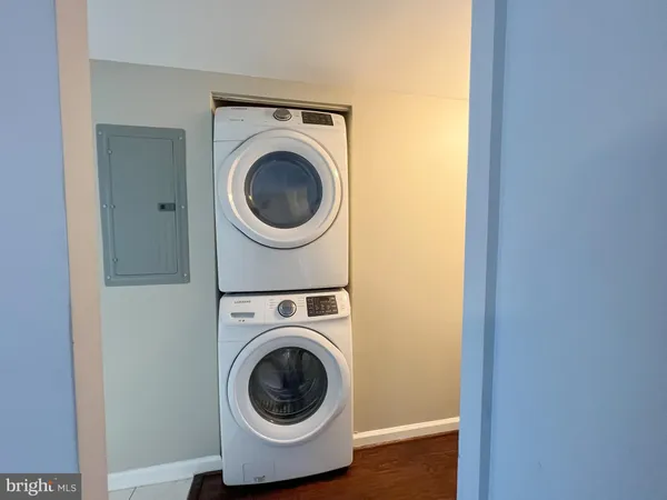 $2,000 | 35 Pickering Court, Unit 3502, Germantown, MD 20874