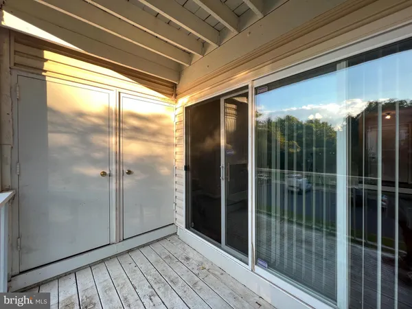 $2,000 | 35 Pickering Court, Unit 3502, Germantown, MD 20874