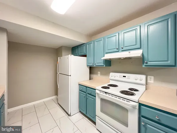 $2,000 | 35 Pickering Court, Unit 3502, Germantown, MD 20874