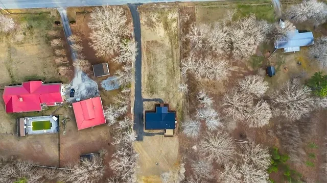 $250,000 | 274 Valley Drive, Lexington, NC 27292