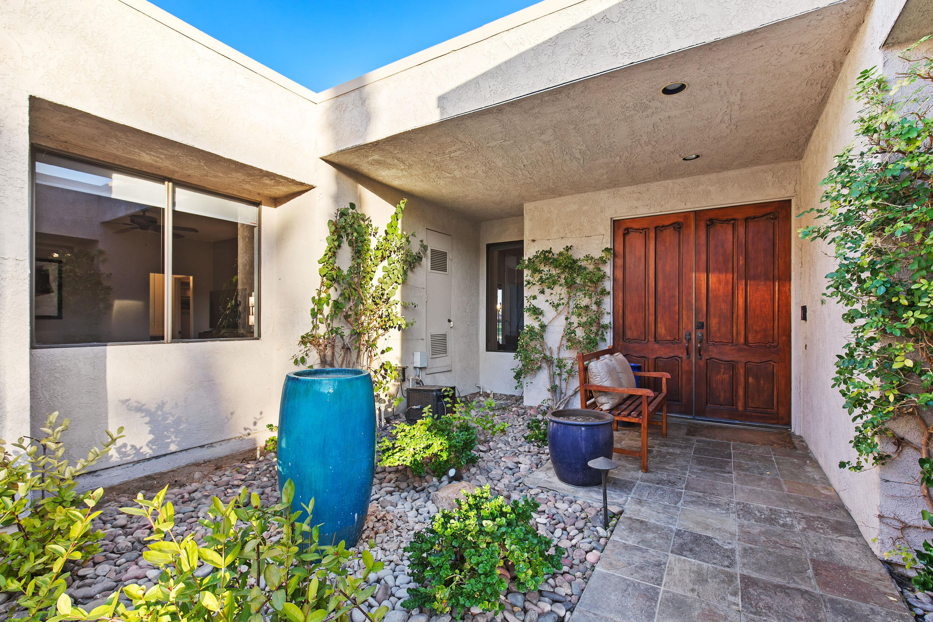 902 Inverness Drive Rancho Mirage, CA 92270 - Photo 10 of 55 4_11274434_165526_165526-EI-104