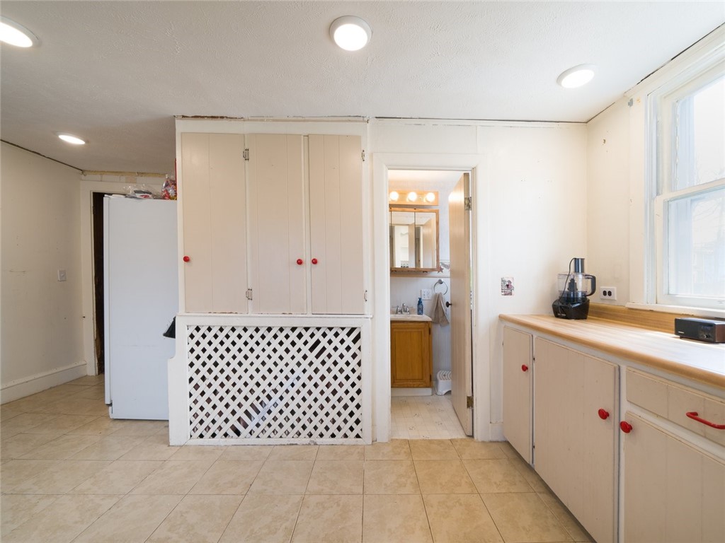 141 Grace Avenue Arcadia, NY 14513 - Photo 9 of 22