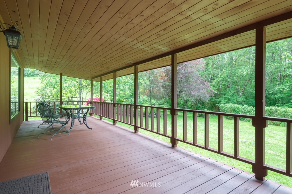 156 Bonell Road Randle, WA 98377 - Photo 3 of 22 Gallery Image 3