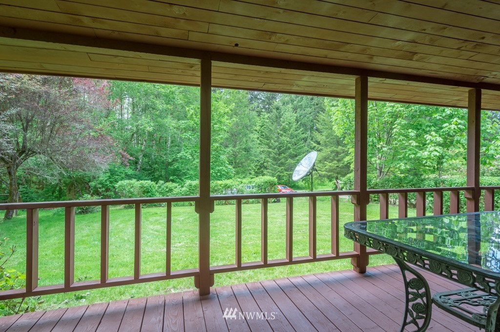 156 Bonell Road Randle, WA 98377 - Photo 4 of 22 Gallery Image 4