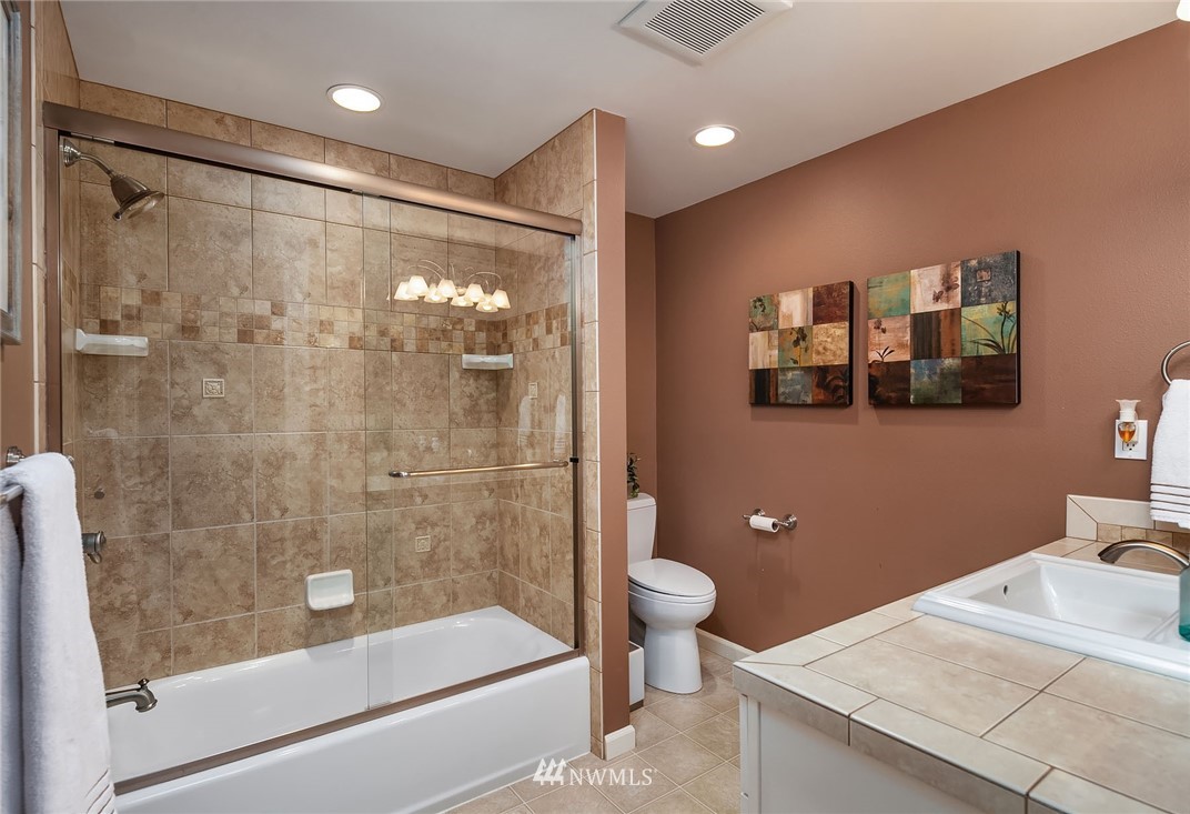 727 Caspers Street Edmonds, WA 98020 - Photo 11 of 25 Gallery Image 11