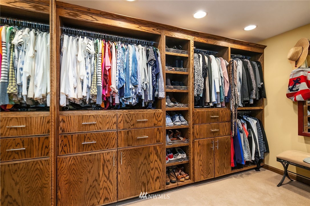 727 Caspers Street Edmonds, WA 98020 - Photo 14 of 25 Gallery Image 14
