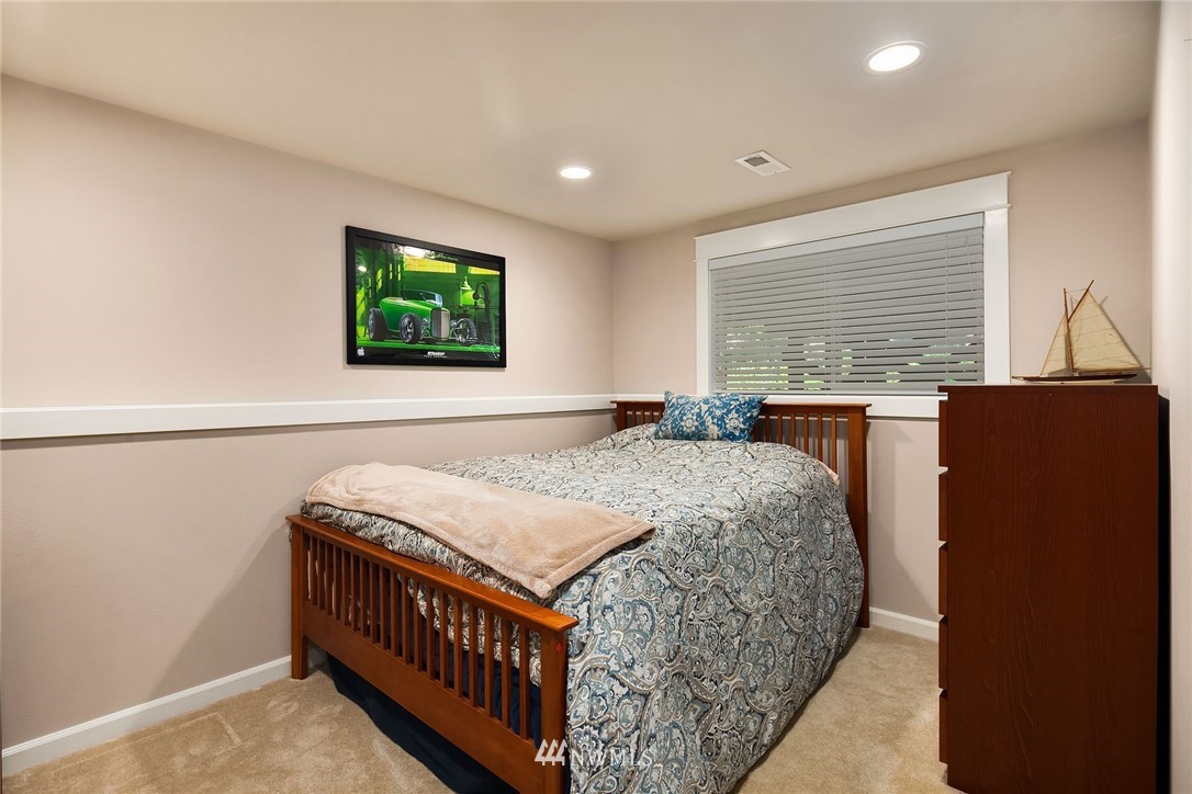 727 Caspers Street Edmonds, WA 98020 - Photo 15 of 25 Gallery Image 15