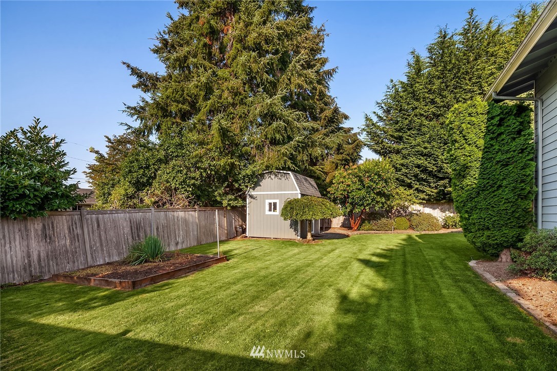 727 Caspers Street Edmonds, WA 98020 - Photo 23 of 25 Gallery Image 23