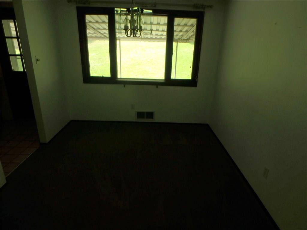 239 Maple Street Rillton, PA 15678 - Photo 4 of 16 Gallery Image 4