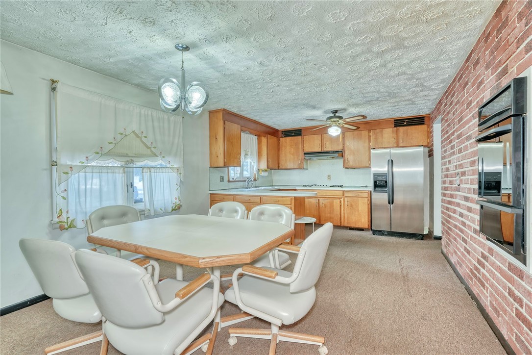 1010 Stone Road Greece, NY 14616 - Photo 11 of 21