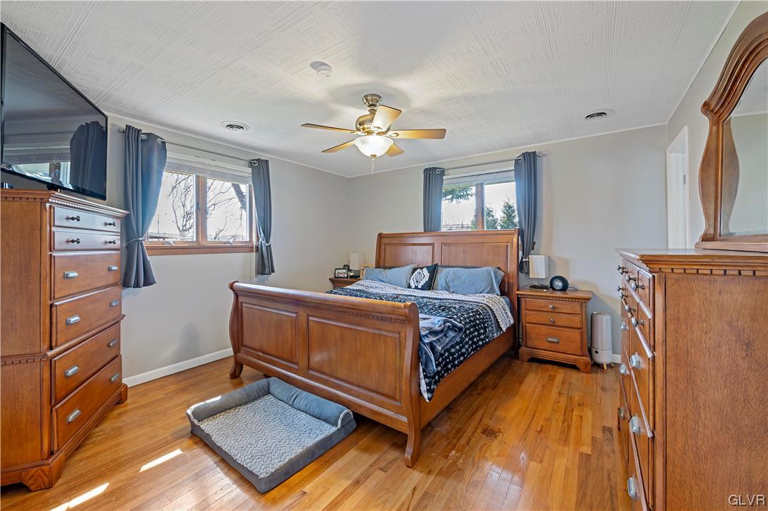 5573 Mohawk Drive Bethlehem, PA 18017 - Photo 11 of 17