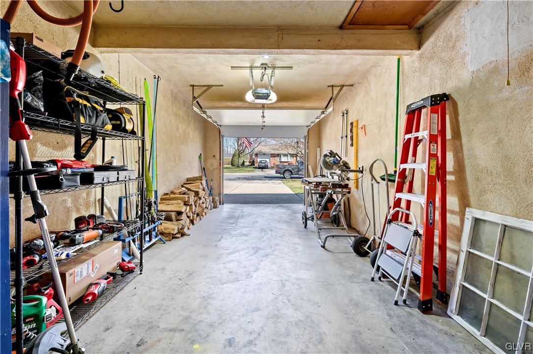 5573 Mohawk Drive Bethlehem, PA 18017 - Photo 17 of 17