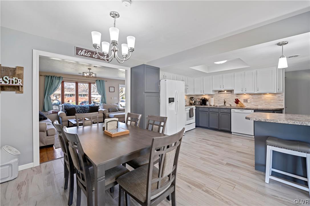 5573 Mohawk Drive Bethlehem, PA 18017 - Photo 7 of 17