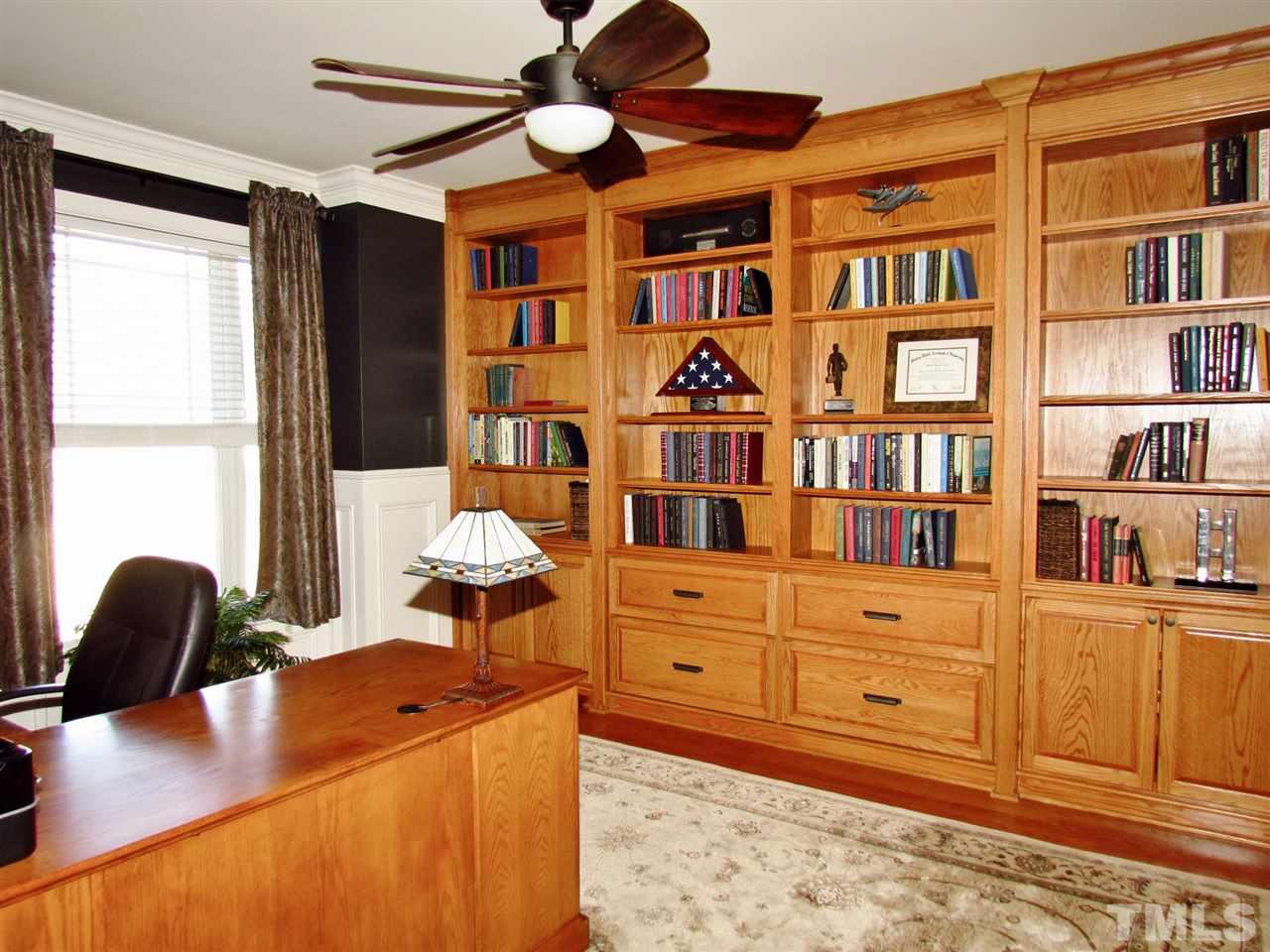 9101 Islamorada Lane Raleigh, NC 27603 - Photo 3 of 25 Gallery Image 3