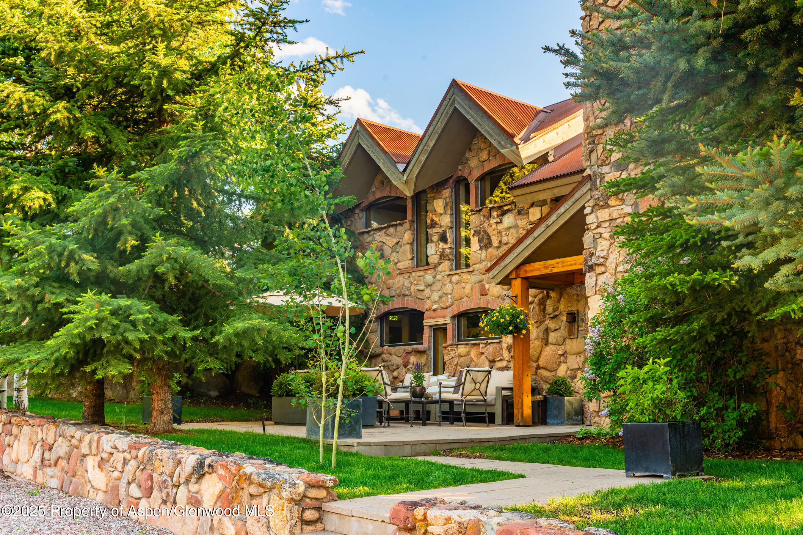 26 Bunker Loop Aspen, CO 81612 - Photo 11 of 103 26BunkerLp_DASH81