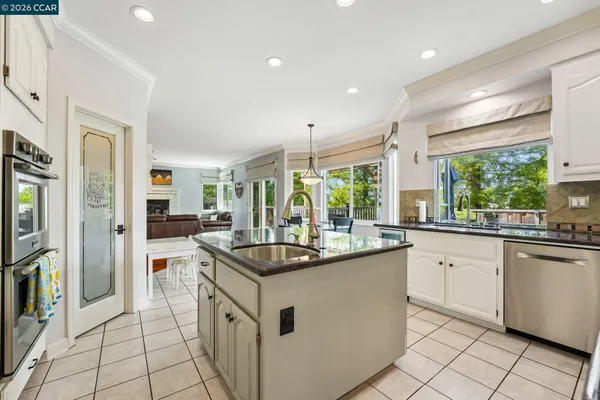 $1,395,000 | 459 Obsidian Way, Clayton, CA 94517