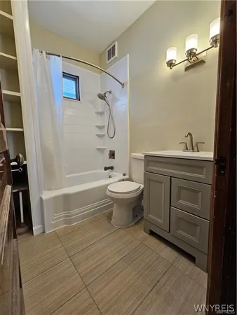 $1,800 | 891 Richmond Avenue, Buffalo, NY 14222