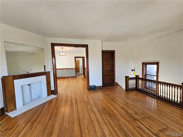 $1,800 | 891 Richmond Avenue, Buffalo, NY 14222