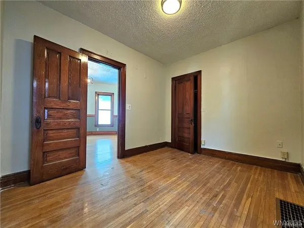 $1,800 | 891 Richmond Avenue, Buffalo, NY 14222