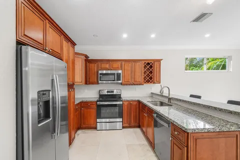 $675,000 | 7803 Northwest 70th Avenue, Parkland, FL 33067