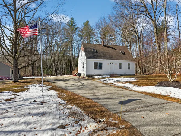 $396,000 | 8 Jesse Circle, Sanford, ME 04073