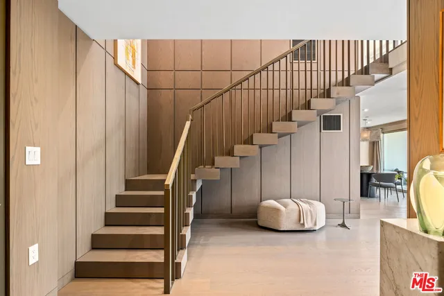 a view of entryway and hall