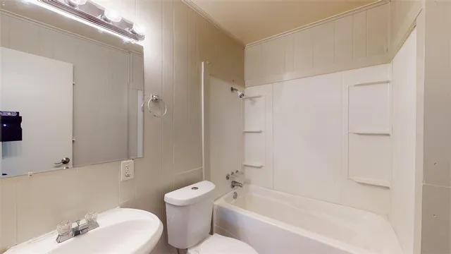 $750 | 206 Lynn Drive, Unit C, Bryan, TX 77801