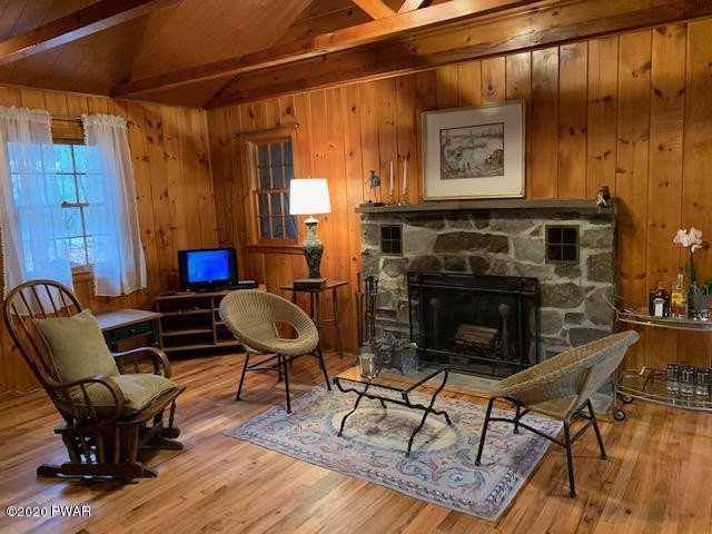 392 Sawkill Road Milford, PA 18337 - Photo 8 of 30 IMG_2611