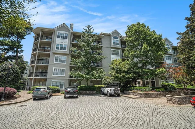 $265,000 | 1201 River Green Drive Northwest, Atlanta, GA 30327