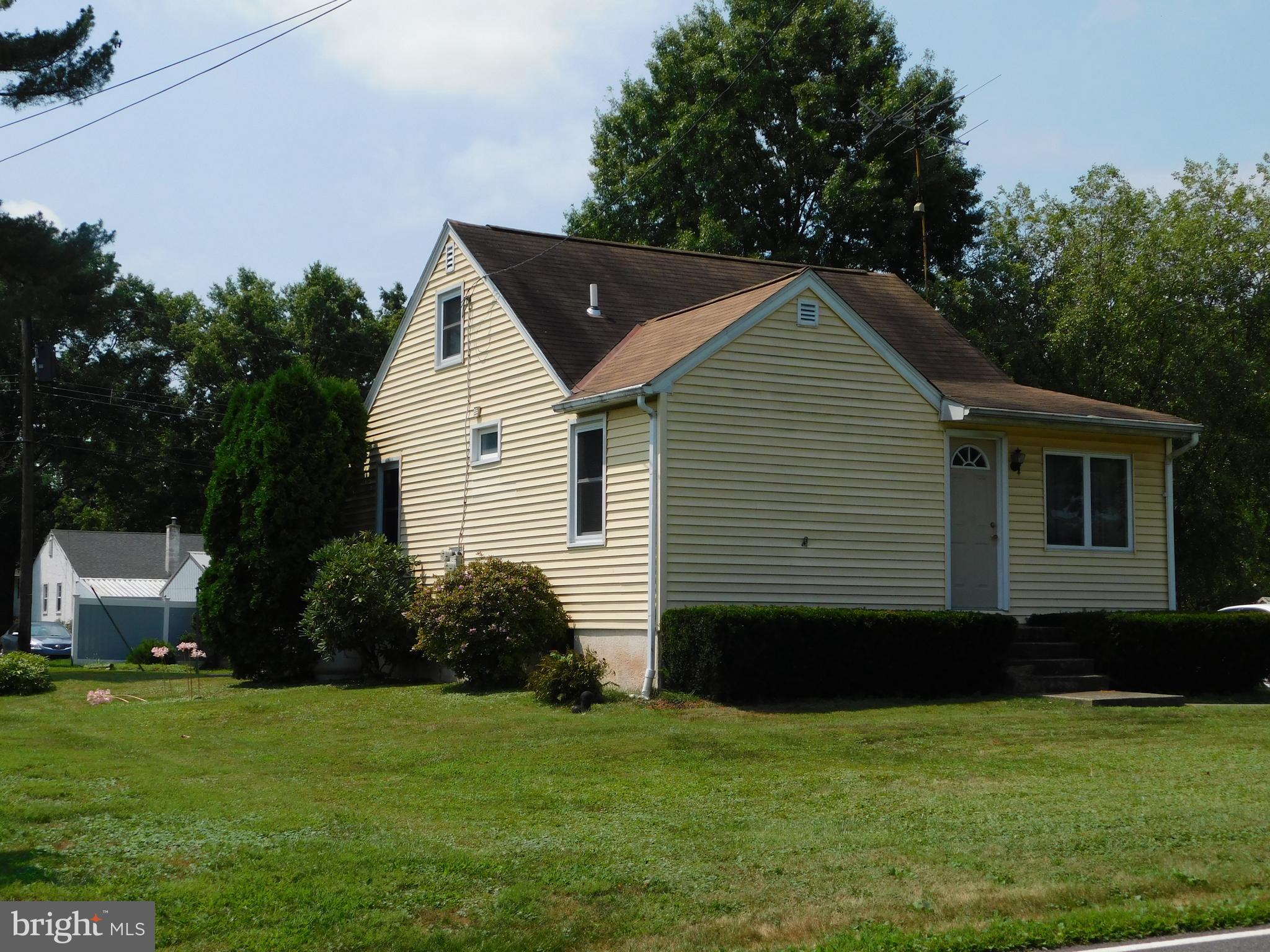 920 Buchert Road Pottstown, PA 19464 - Photo 3 of 31 Gallery Image 3