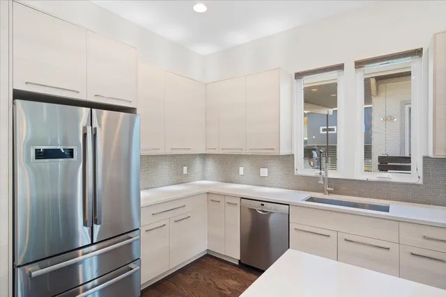 $4,400 | 2327 West Lake Hall Road, Tallahassee, FL 32309