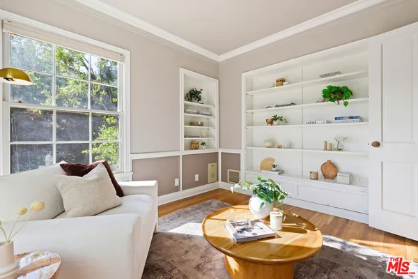 $1,898,000 | 1609 Las Flores Drive, Glendale, CA 91207