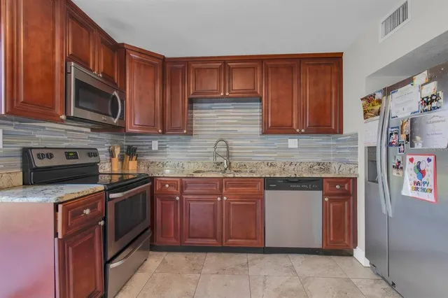 $299,000 | 11531 Cameron Street, Orlando, FL 32817