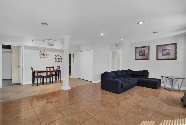 $299,000 | 11531 Cameron Street, Orlando, FL 32817