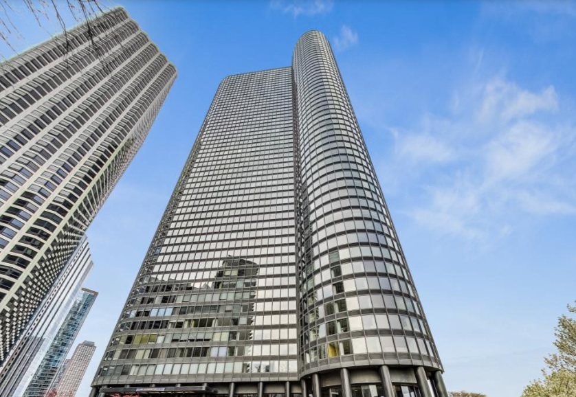 155 North Harbor Drive, Unit 2011 Chicago, IL 60601 - Photo 5 of 45 a view of balcony