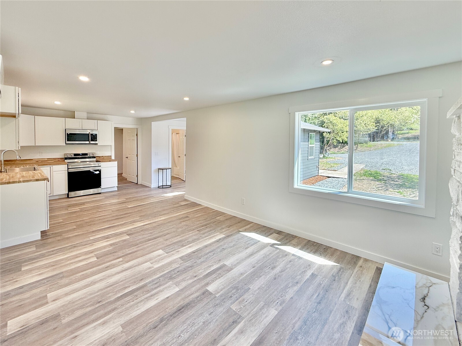 3809 Cabrant Road Everson, WA 98247 - Photo 9 of 40
